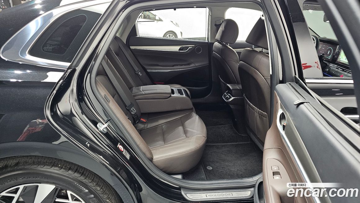 Hyundai Grandeur 2022