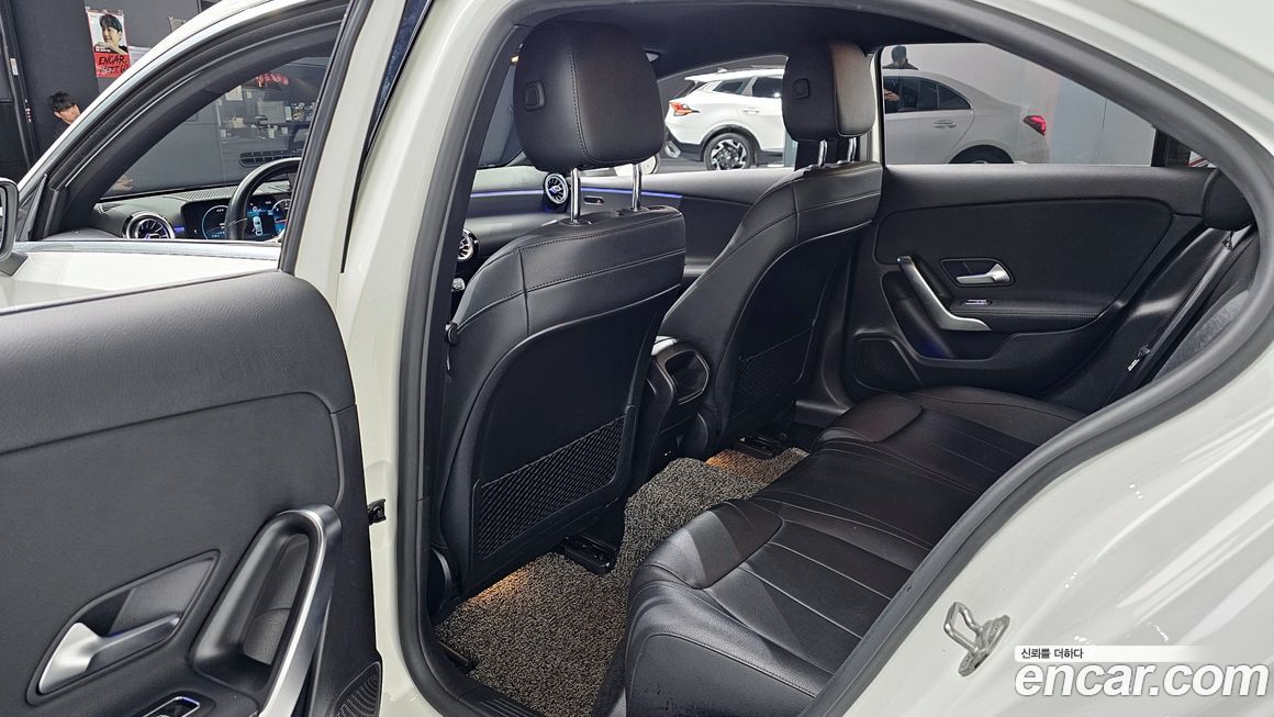 Mercedes-Benz A-Class 2021