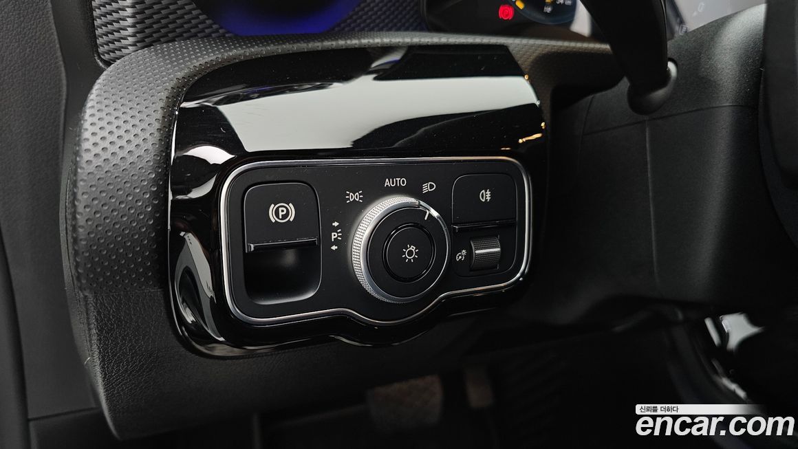 Mercedes-Benz A-Class 2021