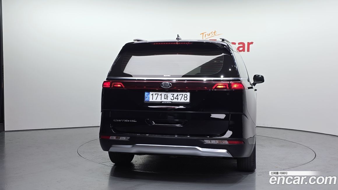 Kia Canival 2021