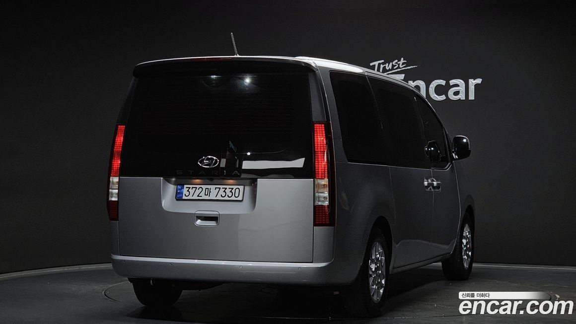 Hyundai Staria 2023