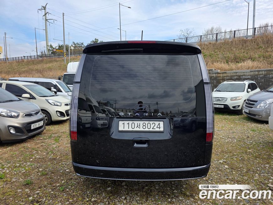 Hyundai Staria 2022