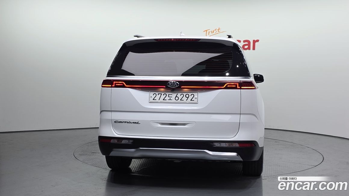 Kia Canival 2021