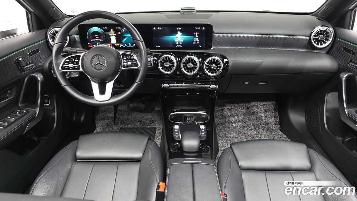 Mercedes-Benz A-Class 2022