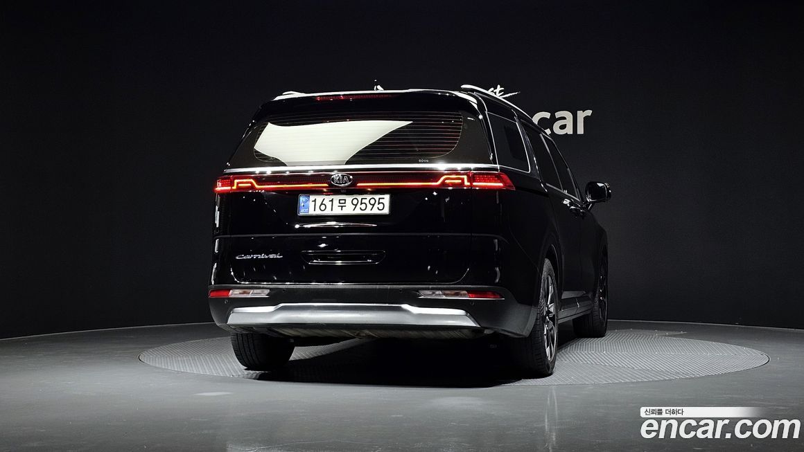 Kia Canival 2021