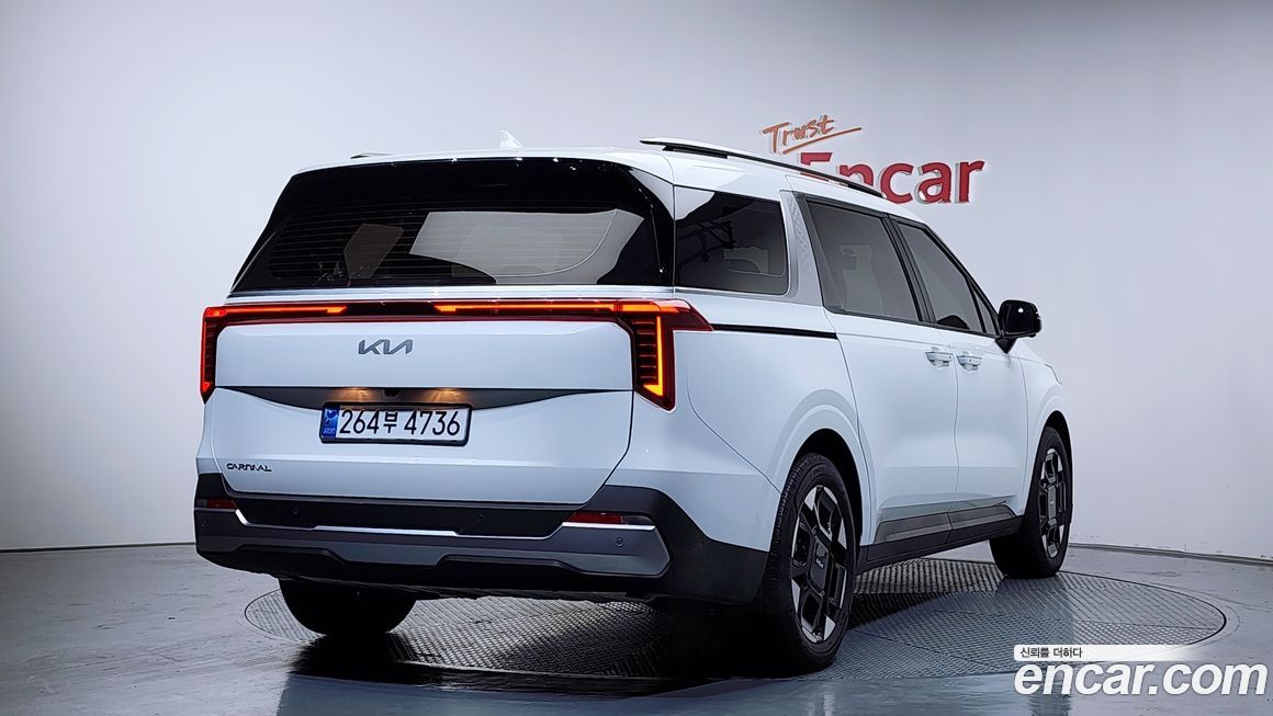 Kia Canival 2025