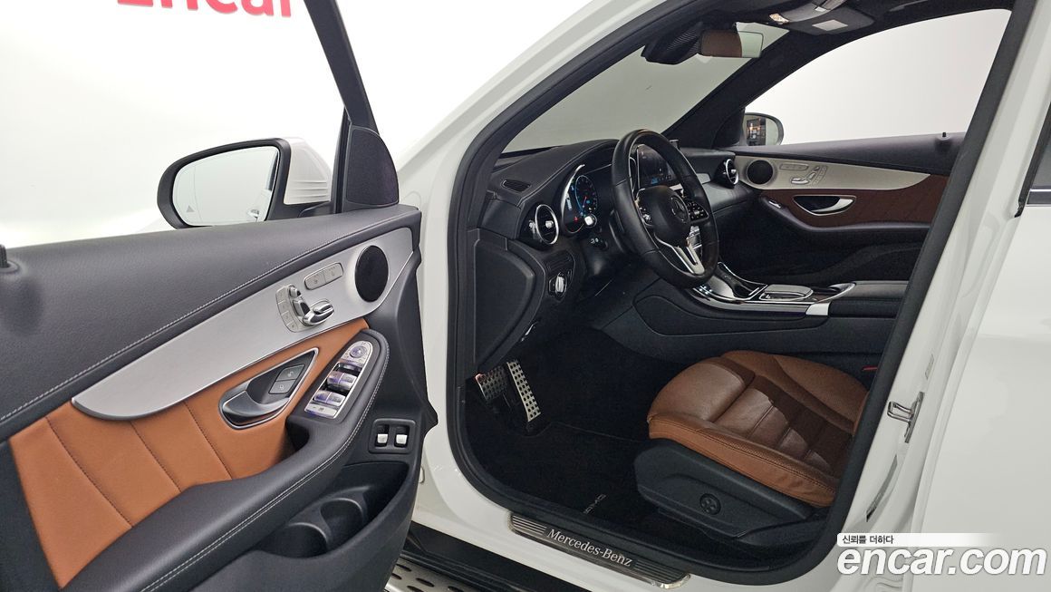 Mercedes-Benz GLC-Class 2022