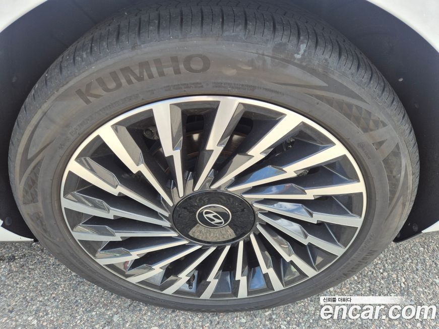 Hyundai Grandeur 2023