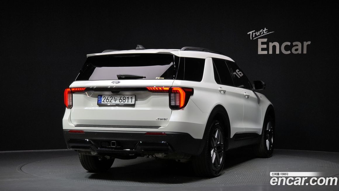 Ford Explorer 2025
