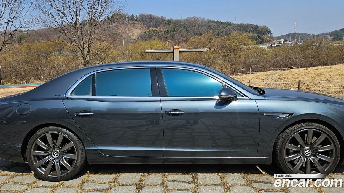 Bentley Flying Spur 2015
