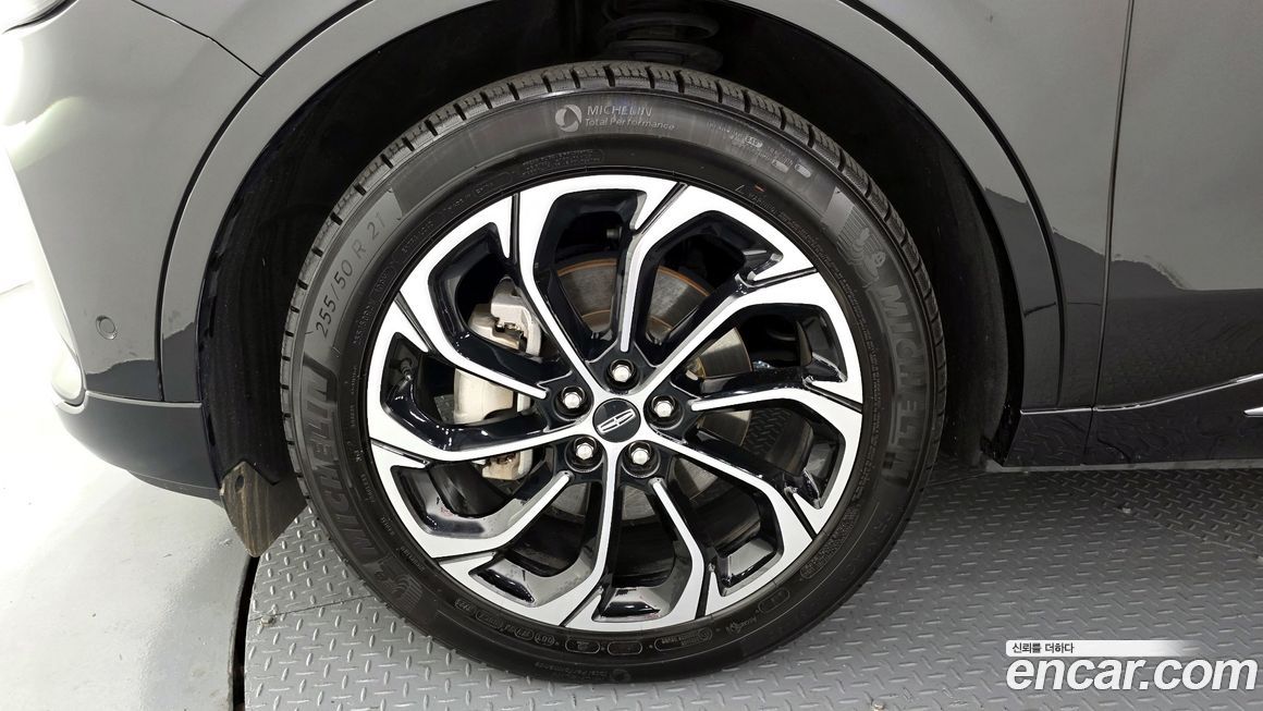 Lincoln Nautilus 2024