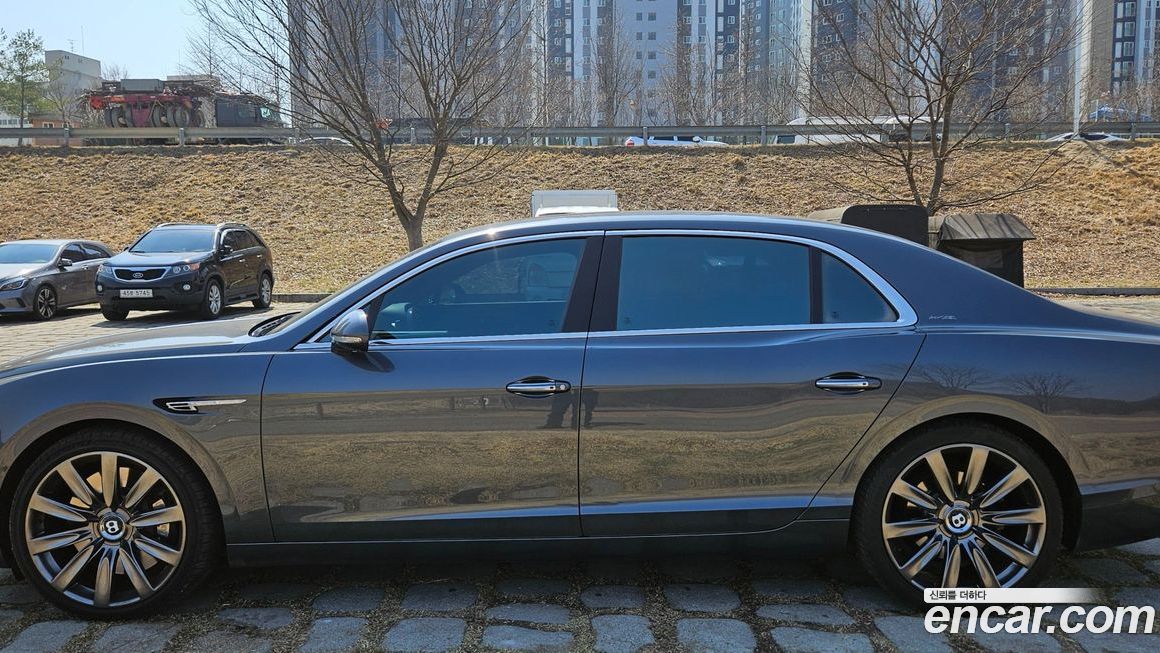 Bentley Flying Spur 2015