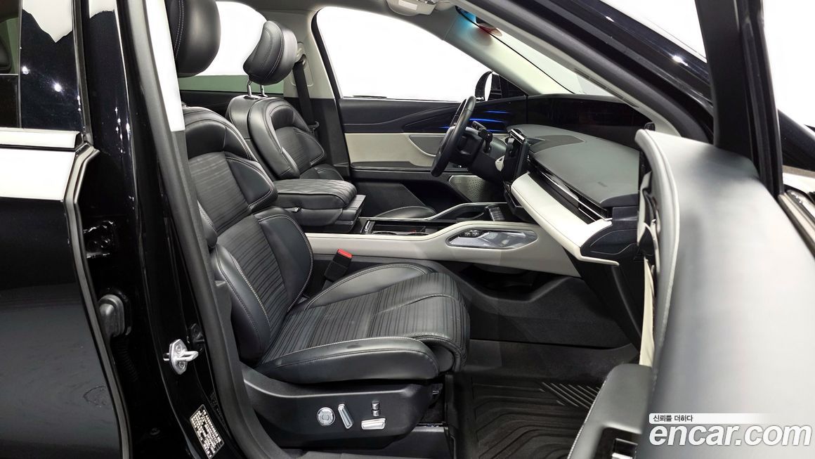 Lincoln Nautilus 2024