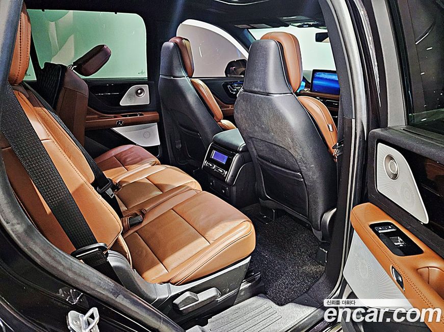 Lincoln Aviator 2023