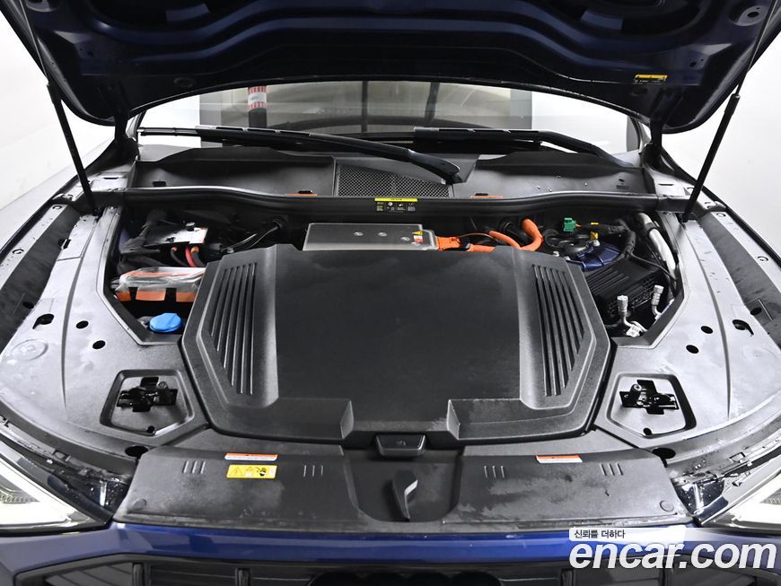 Audi e-tron 2022