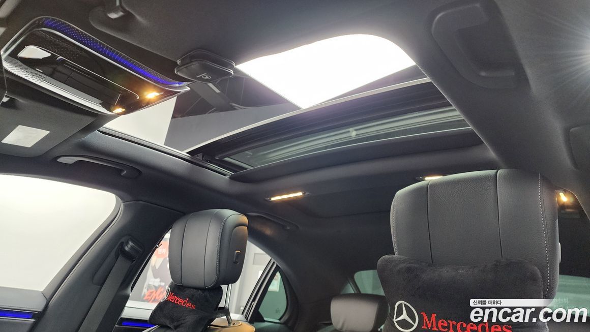 Mercedes-Benz S-Class 2023