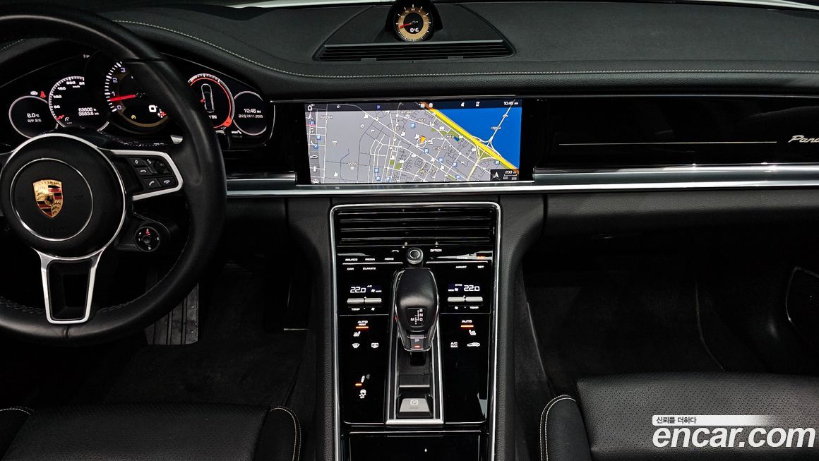 Porsche Panamera 2020