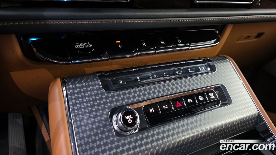 Lincoln Aviator 2025