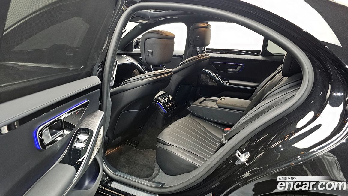 Mercedes-Benz S-Class 2022