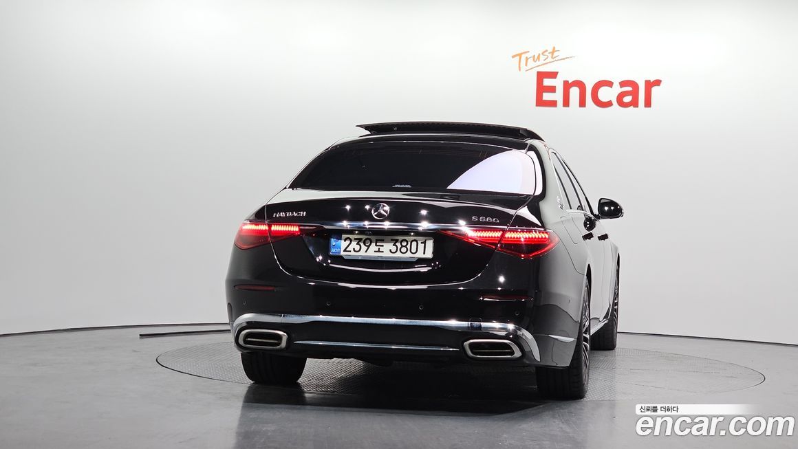 Mercedes-Benz S-Class 2021