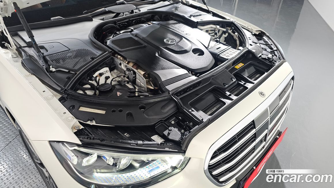 Mercedes-Benz S-Class 2022