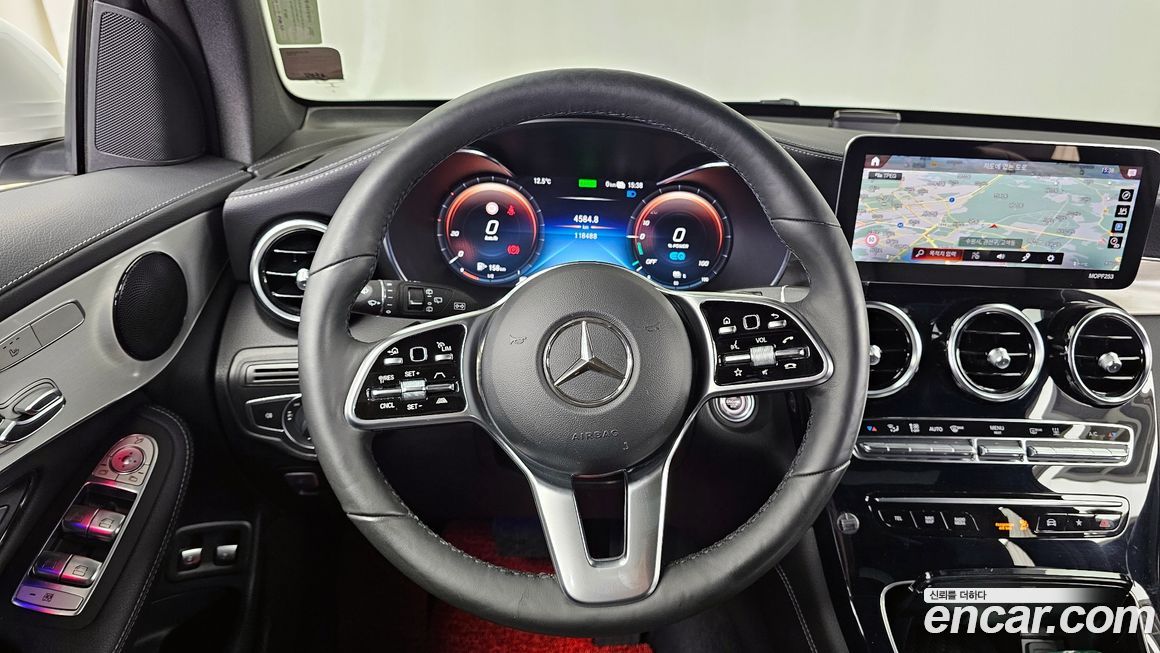 Mercedes-Benz GLC-Class 2020