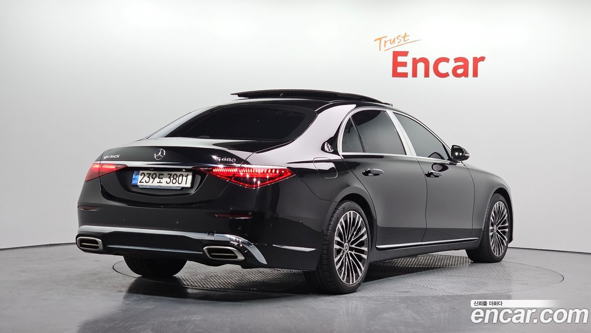 Mercedes-Benz S-Class 2021