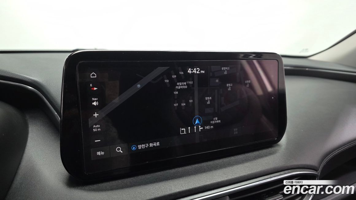 Hyundai Santafe 2022