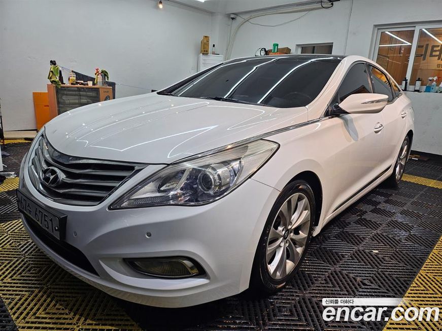 Hyundai Grandeur 2012