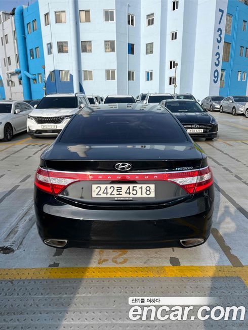 Hyundai Grandeur 2012