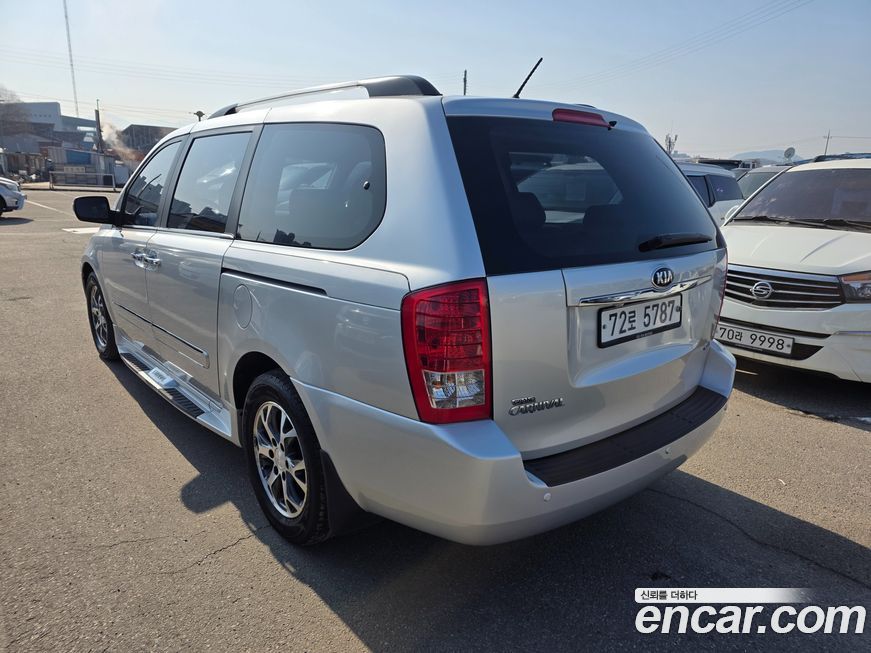 Kia Canival 2014