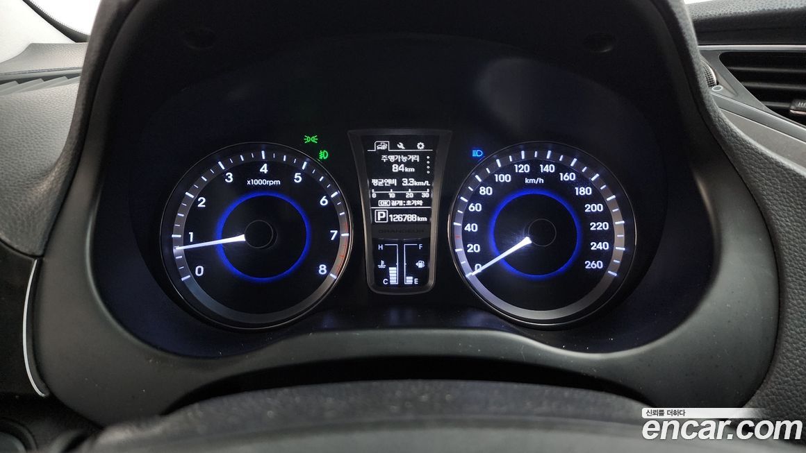 Hyundai Grandeur 2016