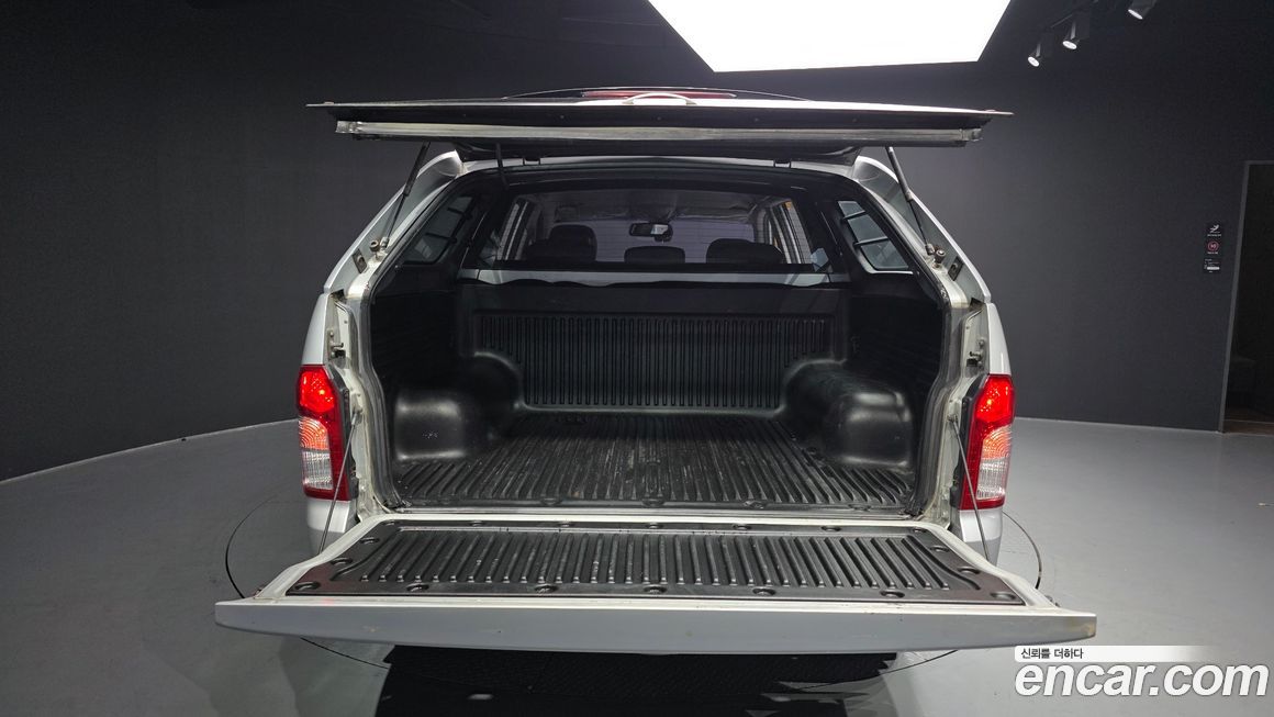 KG_Mobility_Ssangyong KORANDO 2013