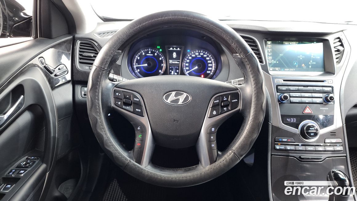 Hyundai Grandeur 2016