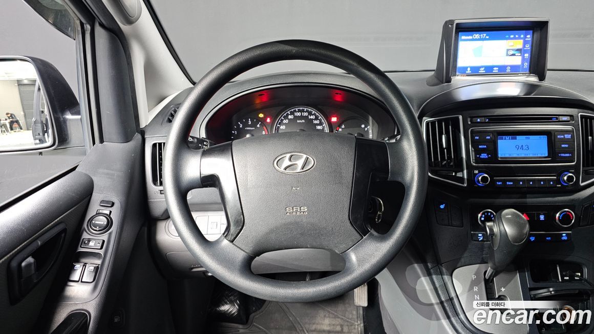 Hyundai Starex 2016
