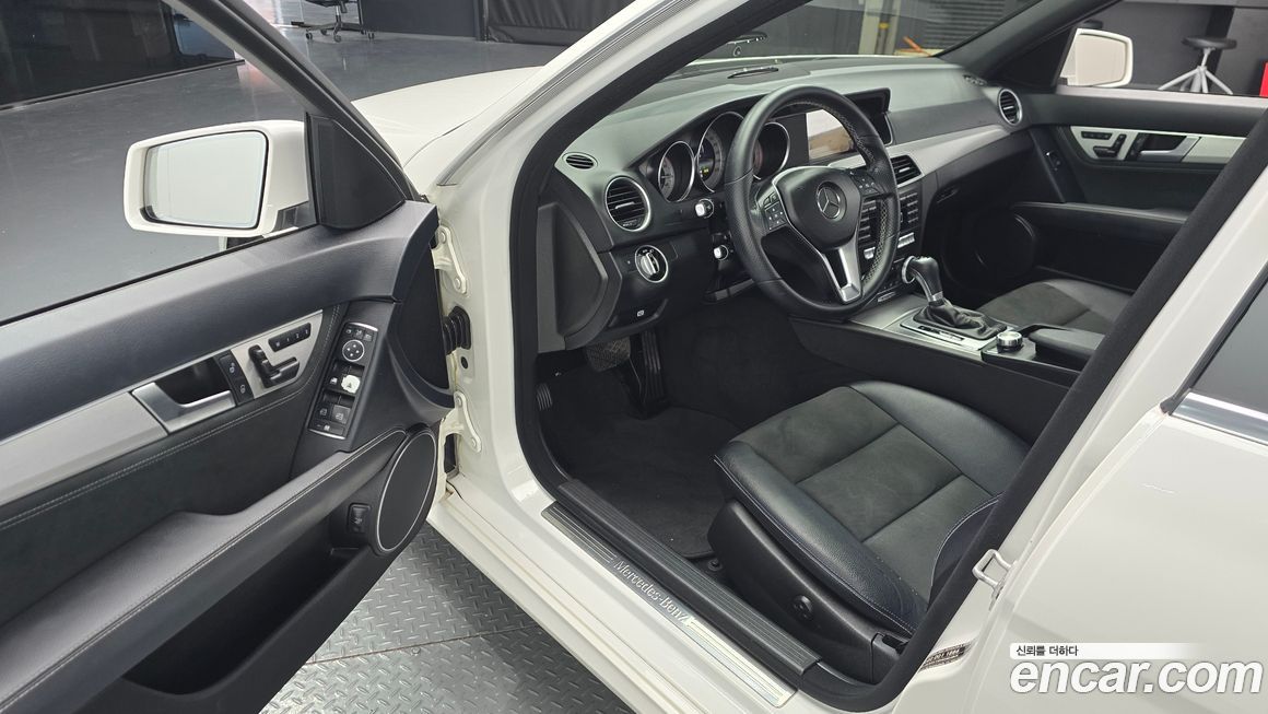 Mercedes-Benz C-Class 2014