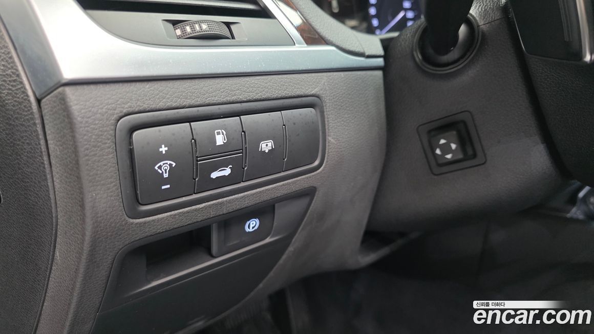 Hyundai Genesis 2016