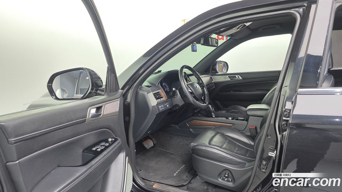 KG_Mobility_Ssangyong Rexton 2018