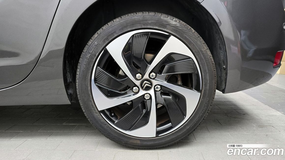 Citroen-DS C4 SpaceTourer 2019