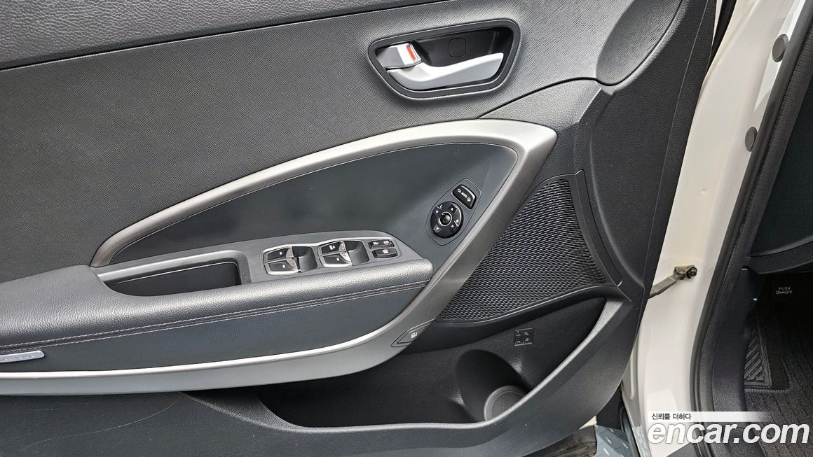 Hyundai Santafe 2016