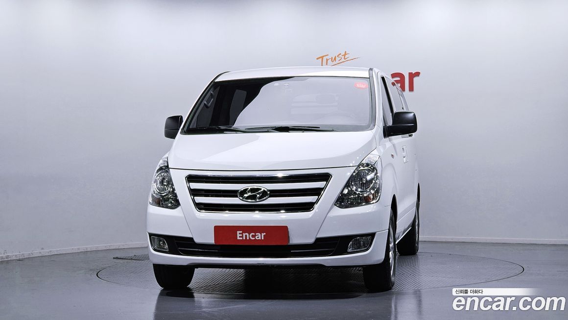 Hyundai Starex 2018
