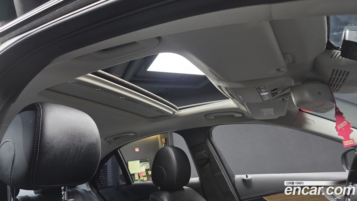 Mercedes-Benz C-Class 2017