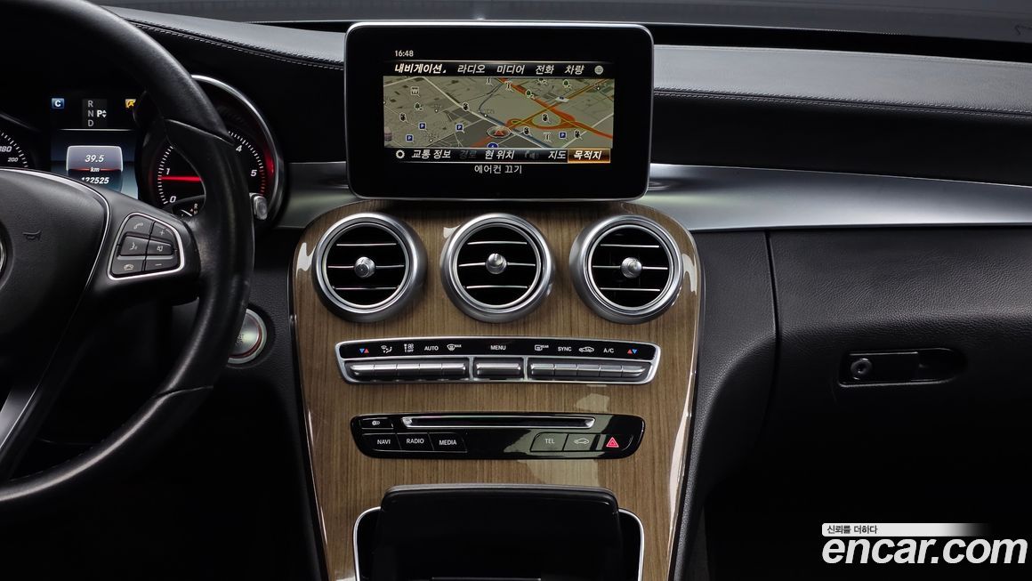 Mercedes-Benz C-Class 2017