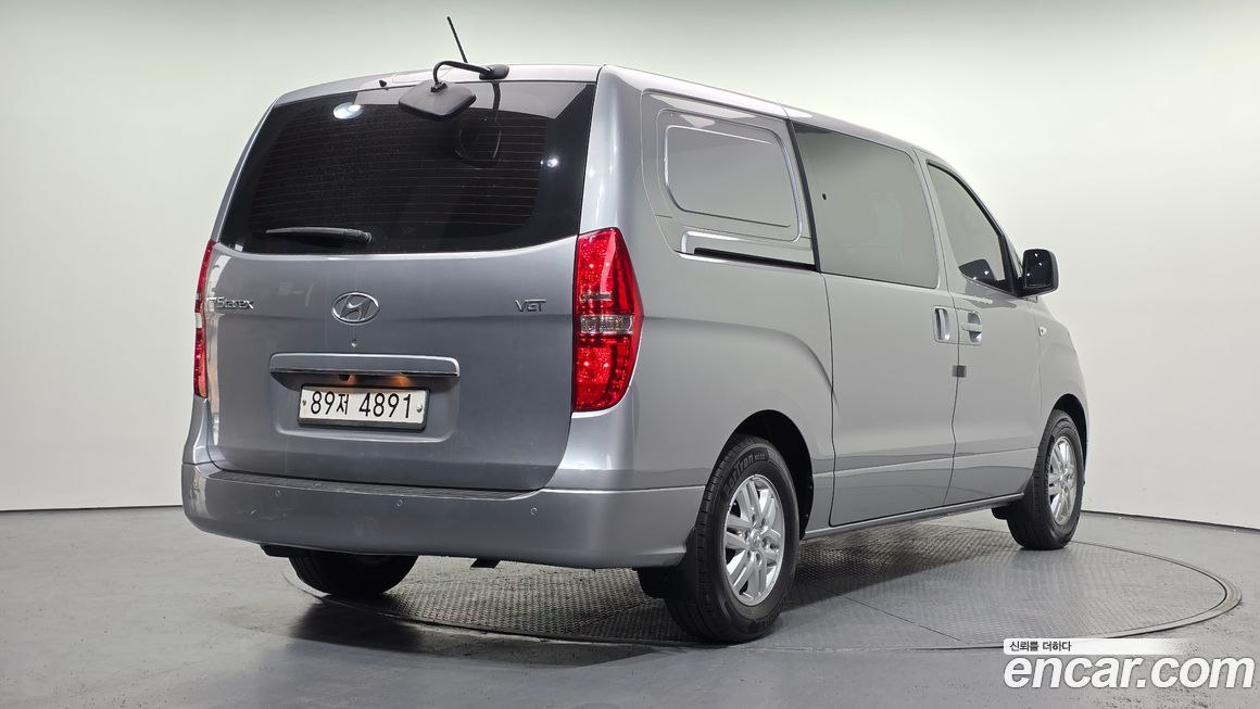 Hyundai Starex 2020