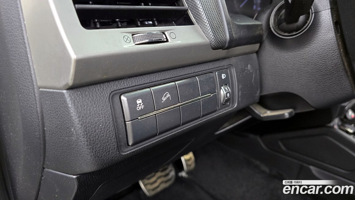 KG_Mobility_Ssangyong Rexton 2019