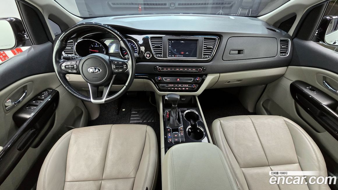 Kia Canival 2019