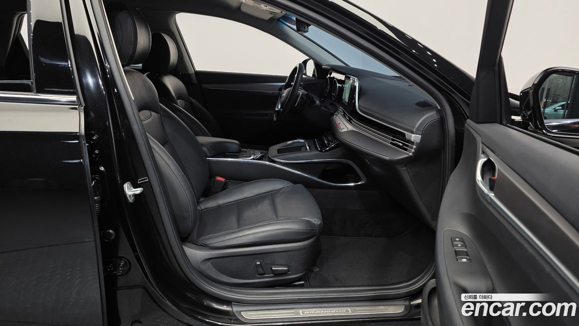 Hyundai Grandeur 2021