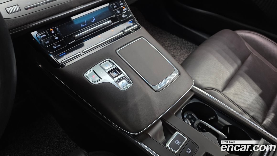 Hyundai Grandeur 2021