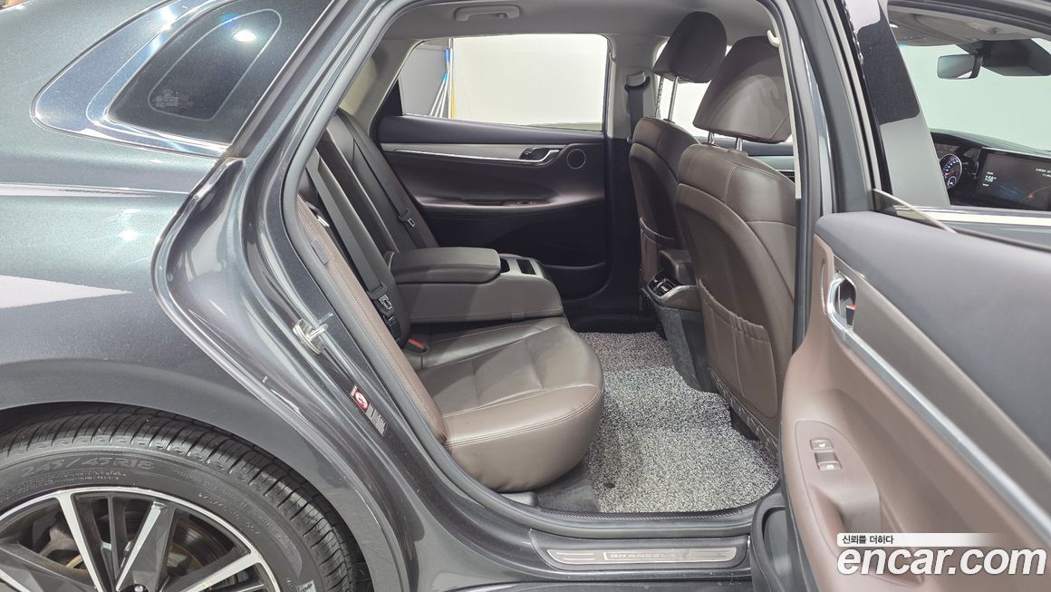 Hyundai Grandeur 2021