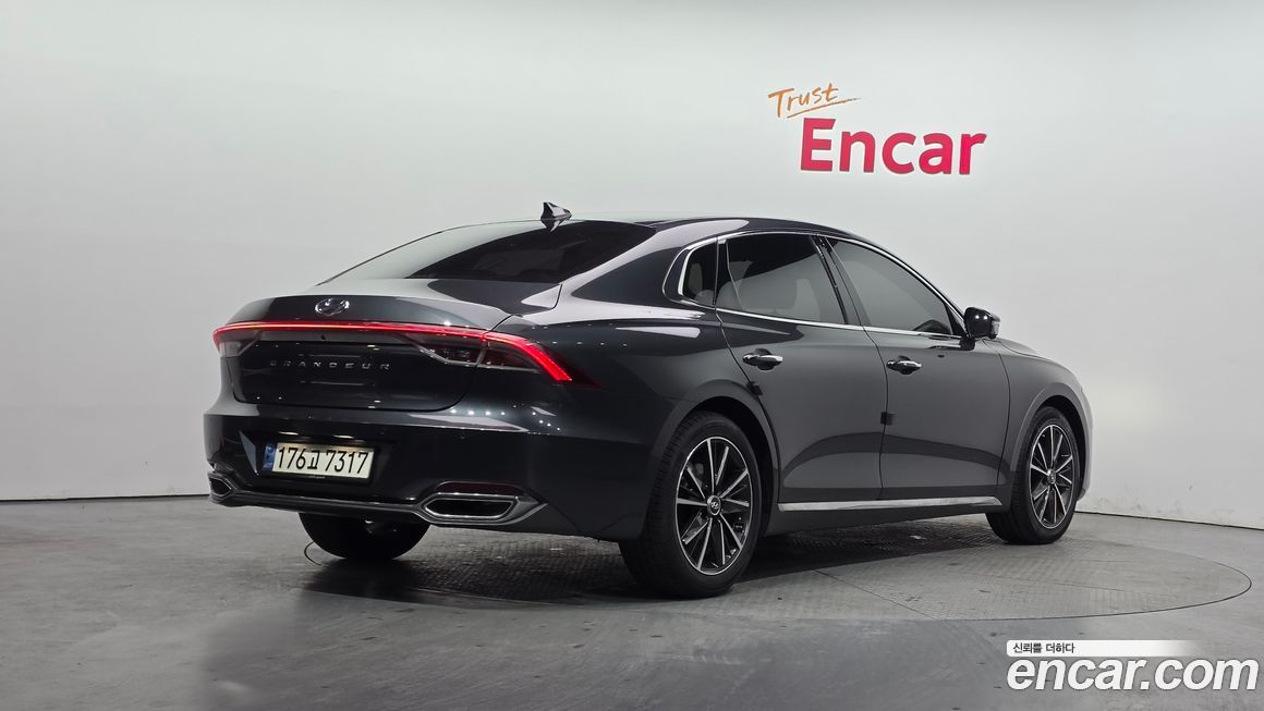 Hyundai Grandeur 2021